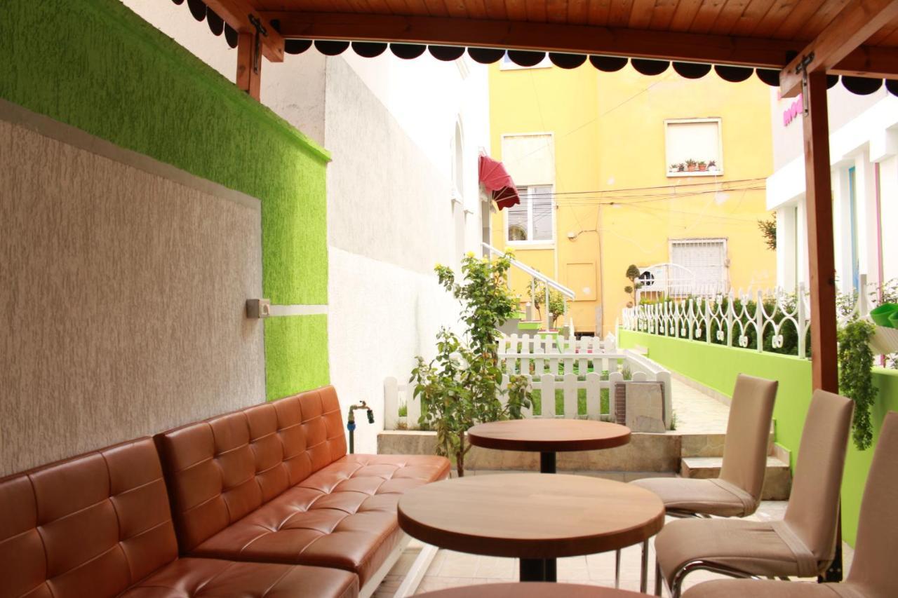 Theranda Boutique Hotel Tirana Exterior foto