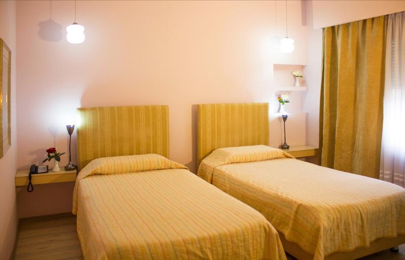 Theranda Boutique Hotel Tirana Exterior foto